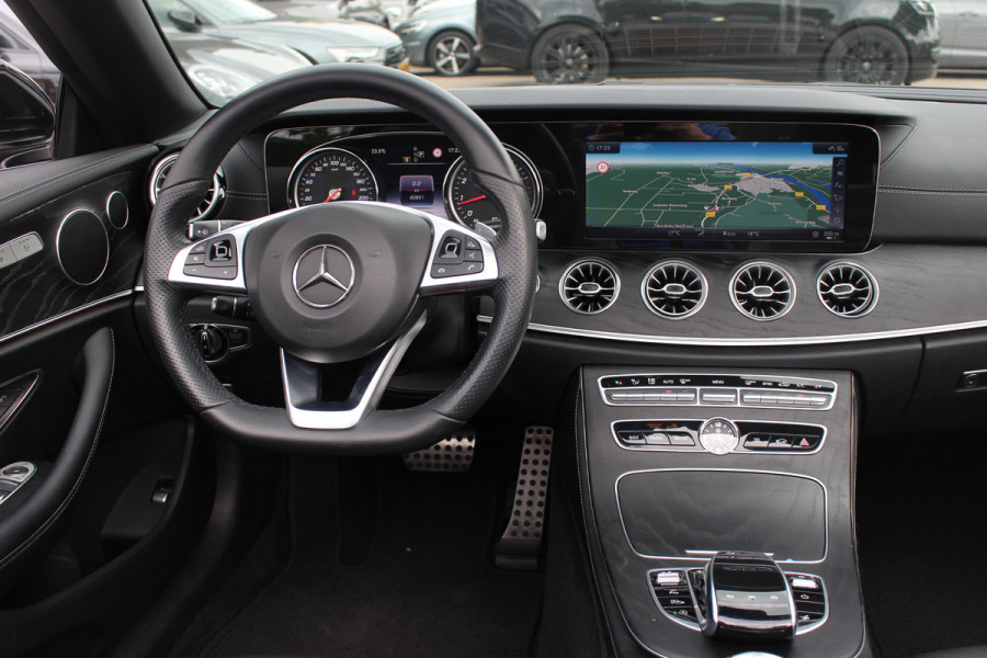 Mercedes-Benz E-Klasse Cabrio 200 25th Anniversary Edition / 360Camera / Leder / CarPlay / 19'' / Stoelverwarming / Windscherm / Nekverwarming / DAB /  Cruise Control