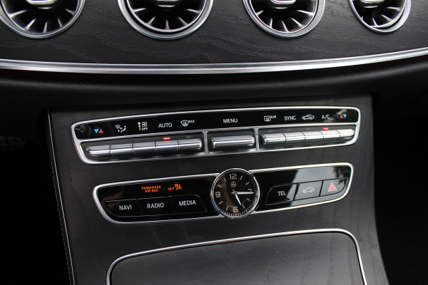 Mercedes-Benz E-Klasse Cabrio 200 25th Anniversary Edition / 360Camera / Leder / CarPlay / 19'' / Stoelverwarming / Windscherm / Nekverwarming / DAB /  Cruise Control