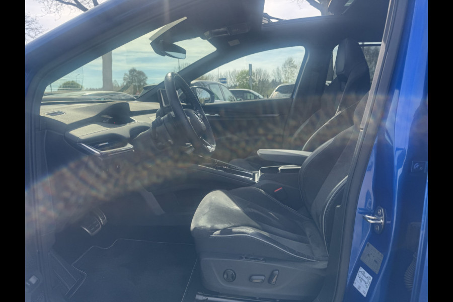 Škoda ENYAQ iV 60 Sportline / Trekhaak / Camera / Leer&Alcantara / Keyless / 20'' / CarPlay / Matrix LED / Stoelverwarming 4x / Dodehoek / DAB / ACC