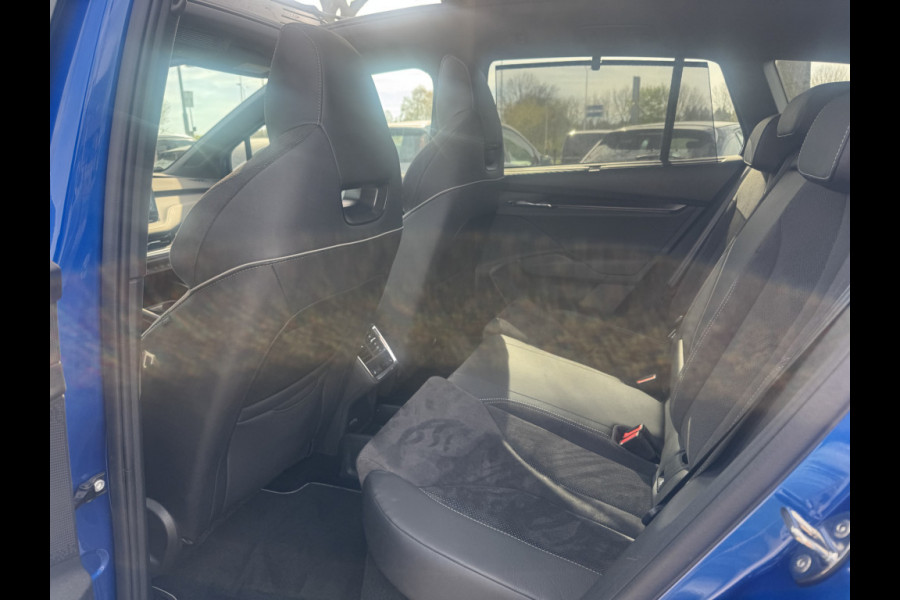 Škoda ENYAQ iV 60 Sportline / Trekhaak / Camera / Leer&Alcantara / Keyless / 20'' / CarPlay / Matrix LED / Stoelverwarming 4x / Dodehoek / DAB / ACC