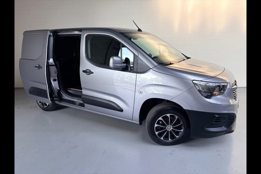 Opel Combo 1.5D L1H1 Edition, Airco, CruiseControl, Navigatie, Trekhaak, Metallic lak, 1Ste eigenaar, Rijklaarprijs!