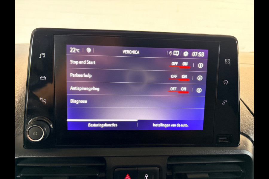 Opel Combo 1.5D L1H1 Edition, Airco, CruiseControl, Navigatie, Trekhaak, Metallic lak, 1Ste eigenaar, Rijklaarprijs!