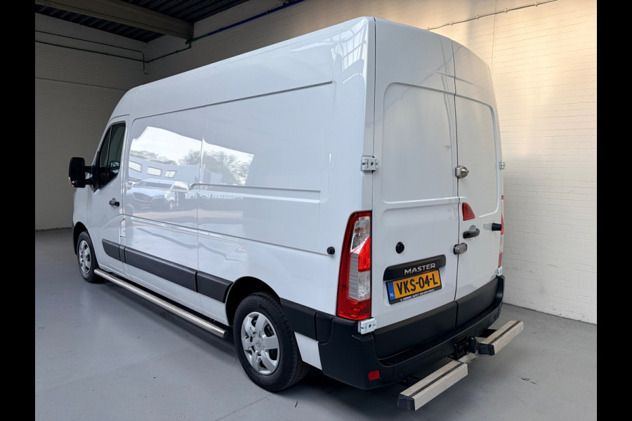 Renault Master Automaat Servicewagen T35 2.3 dCi 150pk L2H2 Energy Work Edition 3persoons, BOTT inrichting, Trekhaak Rijklaarprijs