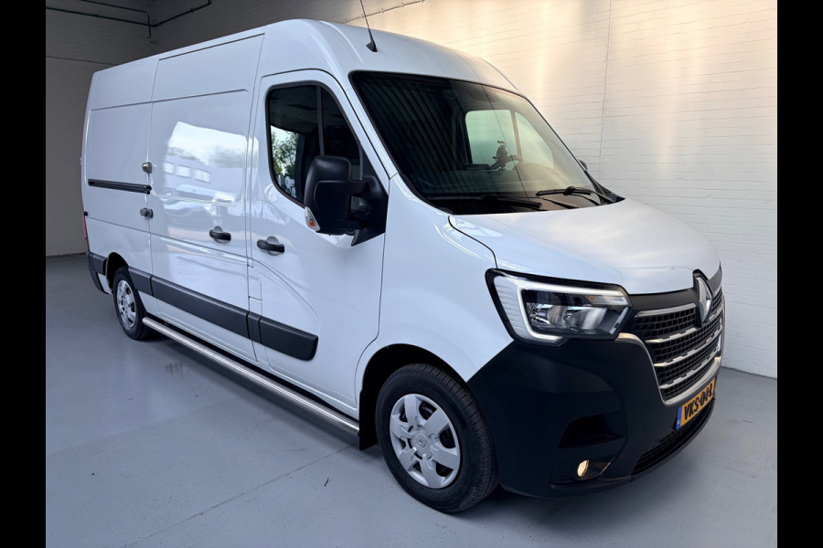 Renault Master Automaat Servicewagen T35 2.3 dCi 150pk L2H2 Energy Work Edition 3persoons, BOTT inrichting, Trekhaak Rijklaarprijs