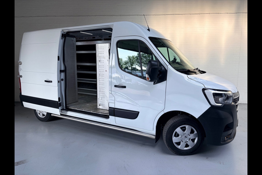Renault Master Automaat Servicewagen T35 2.3 dCi 150pk L2H2 Energy Work Edition 3persoons, BOTT inrichting, Trekhaak Rijklaarprijs