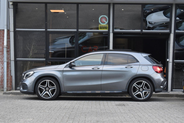 Mercedes-Benz GLA 180 AMG Line Pano Keyless Camera LED