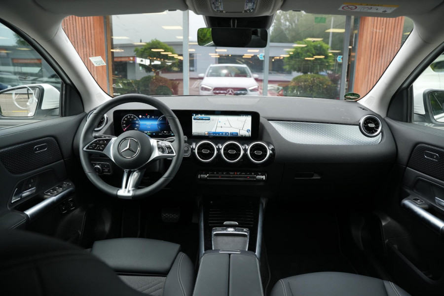 Mercedes-Benz GLA 250 e Business Solution Adapt. Cruise Stoelverw. LED Dodehoek