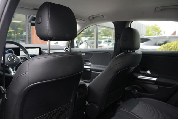 Mercedes-Benz GLA 250 e Business Solution Adapt. Cruise Stoelverw. LED Dodehoek