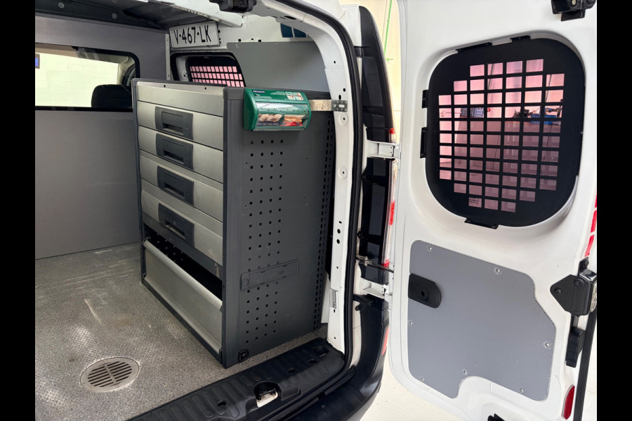 Renault Kangoo Servicewagen 1.5 dCi 90pk Energy Comfort, V230 omvormer, BOTT inrichting, Standkachel, Trekhaak, Rijklaarprijs!