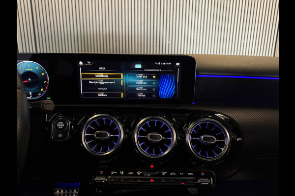Mercedes-Benz A-Klasse 200 AMG | Burmester|Camera|PANO|PPF|ACC|