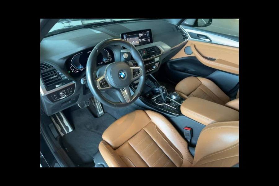 BMW X3 xDrive30e M-SPORT ** LED, COGNAC LEDER, PANORAMA, H&K, M-REM, 19-inch LMV ** 1e EIG - UNFALLFREI - BMW ONDERH ** ** INFORMEER OOK NAAR ONZE AANTREKKELIJKE FINANCIAL-LEASE TARIEVEN **