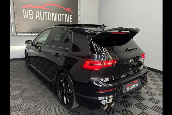 Volkswagen Golf 8 2.0 TSI R 4Motion Akra