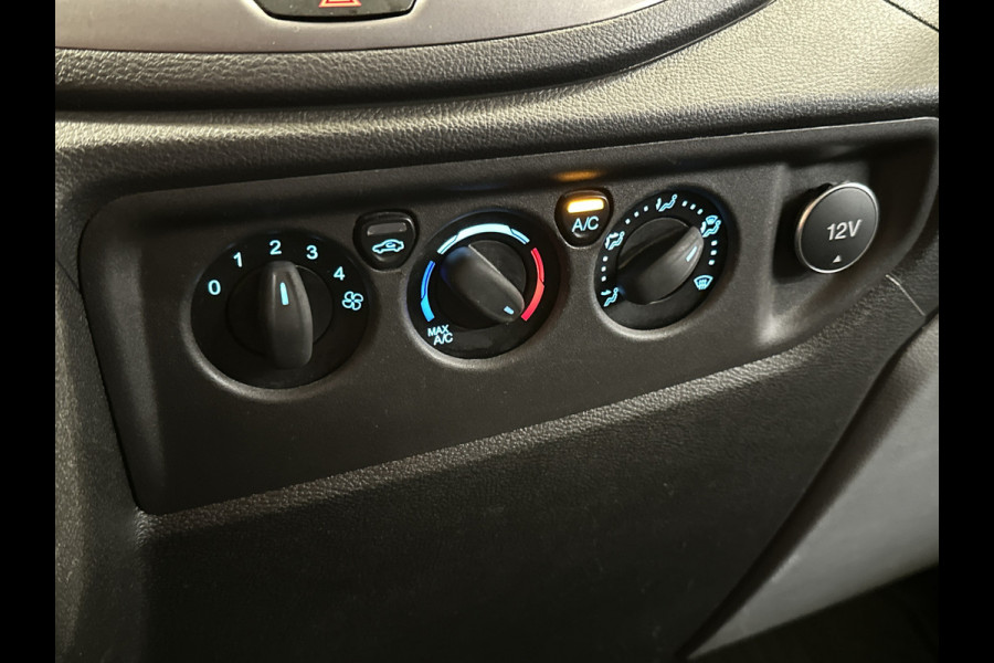 Ford Transit 2.0 TDCI L2H2 3Pers. / Pdc.V+A / Airco / Radio multimedia / Imperial / Apk 07-2027