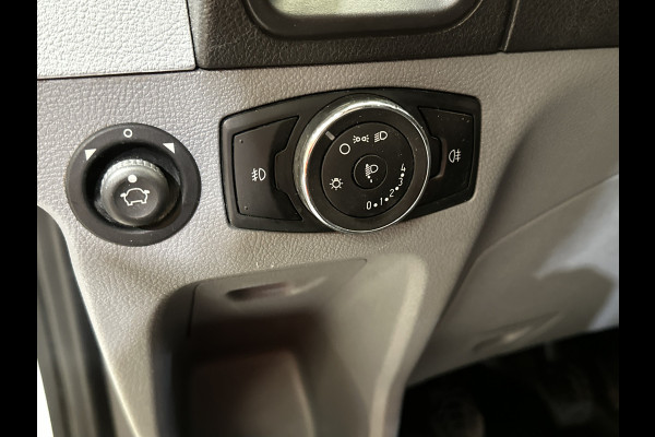 Ford Transit 2.0 TDCI L2H2 3Pers. / Pdc.V+A / Airco / Radio multimedia / Imperial / Apk 07-2027