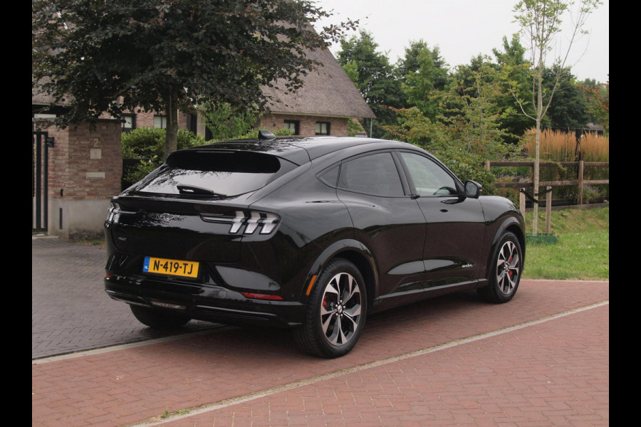 Ford Mustang Mach-E Extended AWD 98 kWh | SOH 93% | 360 Camera | Bang & Olufsen | Apple Carplay | ACC | NL-Auto |