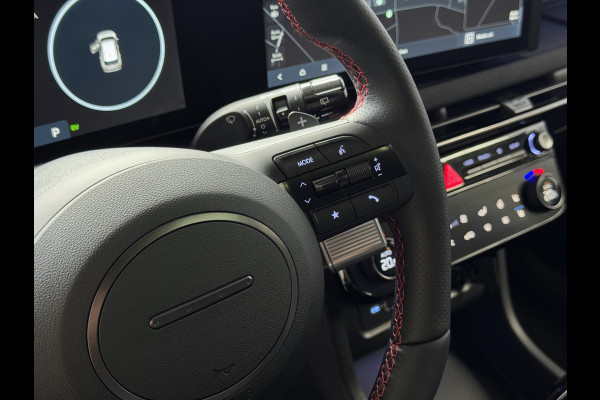 Hyundai Tucson NIEUWE AUTO 1.6 T-GDI PHEV N-LINE 360CAM ELEK.KLEP ELEK.STOEL MET GEHEUGEN VERWARMD/KOELING SUBWOOFER 19" LMV ZWARTE HEMEL STUUR PLUG IN HYBRIDE