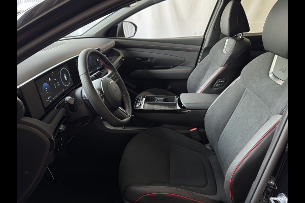 Hyundai Tucson NIEUWE AUTO 1.6 T-GDI PHEV N-LINE 360CAM ELEK.KLEP ELEK.STOEL MET GEHEUGEN VERWARMD/KOELING SUBWOOFER 19" LMV ZWARTE HEMEL STUUR PLUG IN HYBRIDE