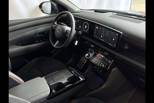 Hyundai Tucson NIEUWE AUTO 1.6 T-GDI PHEV N-LINE 360CAM ELEK.KLEP ELEK.STOEL MET GEHEUGEN VERWARMD/KOELING SUBWOOFER 19" LMV ZWARTE HEMEL STUUR PLUG IN HYBRIDE
