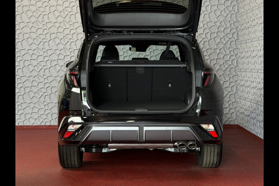 Hyundai Tucson NIEUWE AUTO 1.6 T-GDI PHEV N-LINE 360CAM ELEK.KLEP ELEK.STOEL MET GEHEUGEN VERWARMD/KOELING SUBWOOFER 19" LMV ZWARTE HEMEL STUUR PLUG IN HYBRIDE
