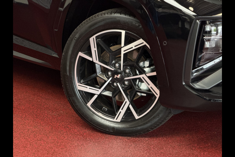 Hyundai Tucson NIEUWE AUTO 1.6 T-GDI PHEV N-LINE 360CAM ELEK.KLEP ELEK.STOEL MET GEHEUGEN VERWARMD/KOELING SUBWOOFER 19" LMV ZWARTE HEMEL STUUR PLUG IN HYBRIDE