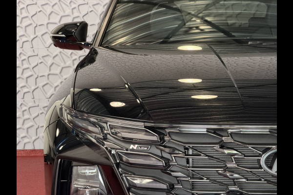 Hyundai Tucson NIEUWE AUTO 1.6 T-GDI PHEV N-LINE 360CAM ELEK.KLEP ELEK.STOEL MET GEHEUGEN VERWARMD/KOELING SUBWOOFER 19" LMV ZWARTE HEMEL STUUR PLUG IN HYBRIDE