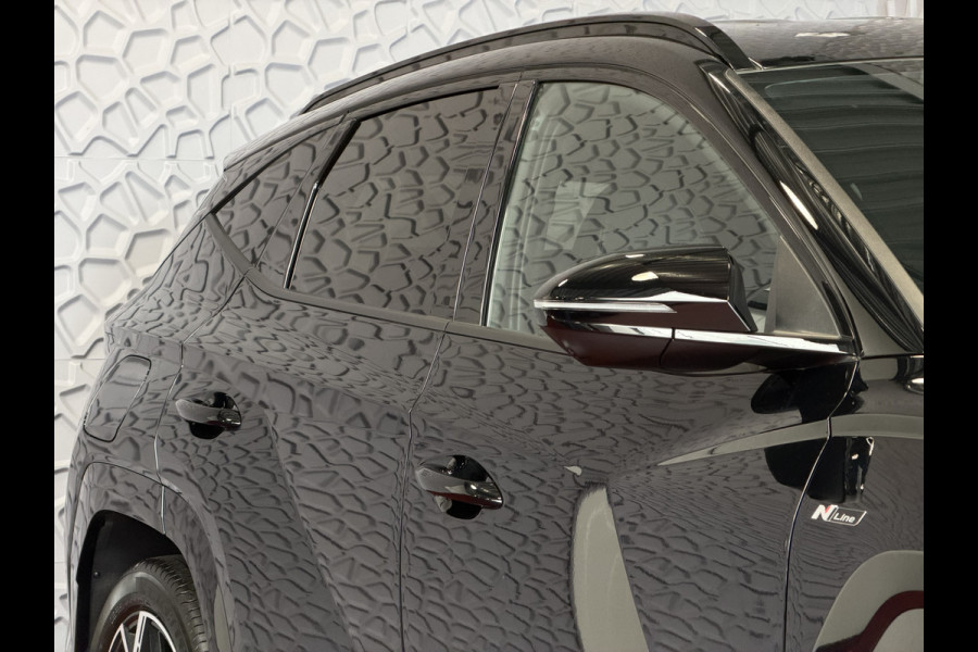Hyundai Tucson NIEUWE AUTO 1.6 T-GDI PHEV N-LINE 360CAM ELEK.KLEP ELEK.STOEL MET GEHEUGEN VERWARMD/KOELING SUBWOOFER 19" LMV ZWARTE HEMEL STUUR PLUG IN HYBRIDE