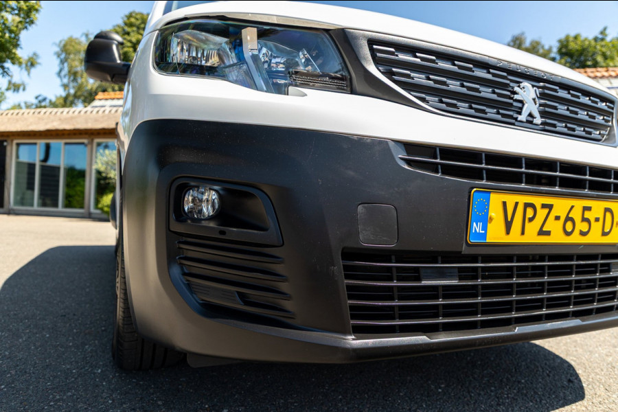 Peugeot Partner 1.2 PureTech 110 PK Premium Airco I Parkeersensoren I CarPlay I Android I Cruise I Navigatie I NAP