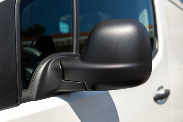 Peugeot Partner 1.2 PureTech 110 PK Premium Airco I Parkeersensoren I CarPlay I Android I Cruise I Navigatie I NAP