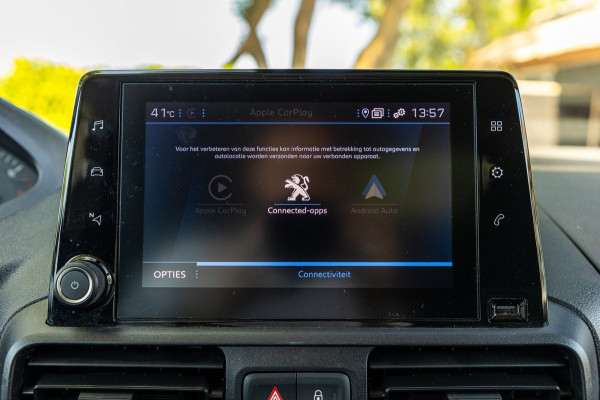Peugeot Partner 1.2 PureTech 110 PK Premium Airco I Parkeersensoren I CarPlay I Android I Cruise I Navigatie I NAP