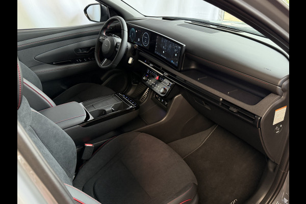 Hyundai Tucson ONGEBRUIKTE AUTO 1.6 T-GDI PHEV N-LINE CAMERA ELEK.KLEP ELEK.STOEL/GEHEUG.VERW/GEKOELD SUBWFR 19''LMV ZWARTE HEMEL STUURVERW. PLUG IN HYBRIDE