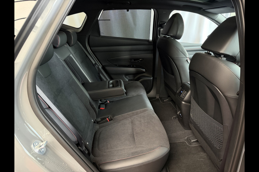Hyundai Tucson ONGEBRUIKTE AUTO 1.6 T-GDI PHEV N-LINE CAMERA ELEK.KLEP ELEK.STOEL/GEHEUG.VERW/GEKOELD SUBWFR 19''LMV ZWARTE HEMEL STUURVERW. PLUG IN HYBRIDE