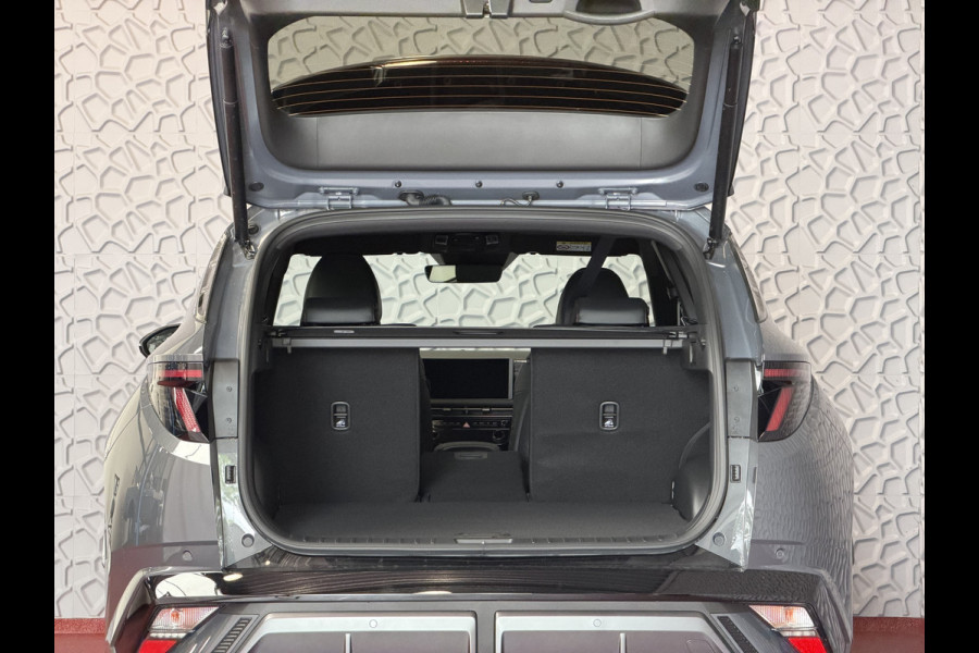 Hyundai Tucson ONGEBRUIKTE AUTO 1.6 T-GDI PHEV N-LINE CAMERA ELEK.KLEP ELEK.STOEL/GEHEUG.VERW/GEKOELD SUBWFR 19''LMV ZWARTE HEMEL STUURVERW. PLUG IN HYBRIDE