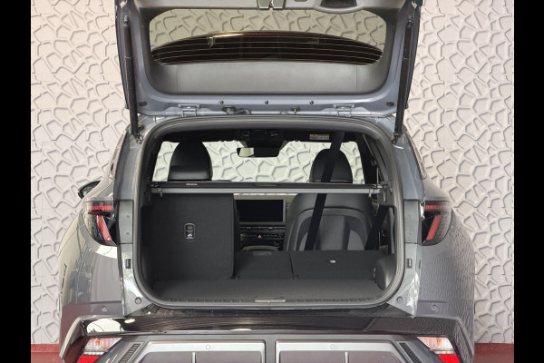 Hyundai Tucson ONGEBRUIKTE AUTO 1.6 T-GDI PHEV N-LINE CAMERA ELEK.KLEP ELEK.STOEL/GEHEUG.VERW/GEKOELD SUBWFR 19''LMV ZWARTE HEMEL STUURVERW. PLUG IN HYBRIDE