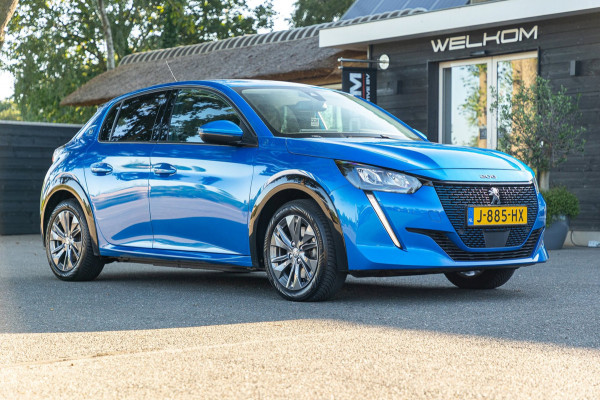 Peugeot e-208 EV Allure 50 kWh Soh 83% I Led I Half leder I Sfeerverlichting I Camera I Android I CarPlay I NL Auto I NAP
