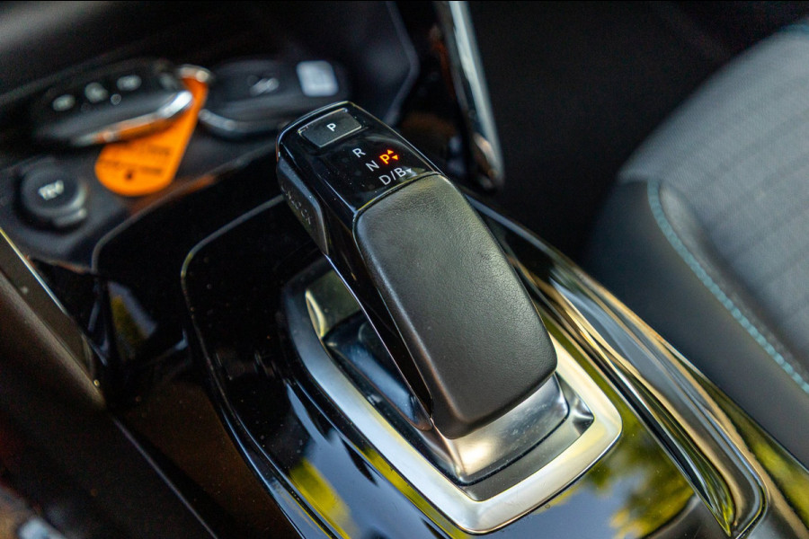 Peugeot e-208 EV Allure 50 kWh Soh 83% I Led I Half leder I Sfeerverlichting I Camera I Android I CarPlay I NL Auto I NAP