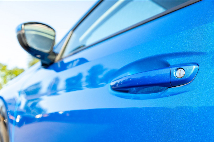 Peugeot e-208 EV Allure 50 kWh Soh 83% I Led I Half leder I Sfeerverlichting I Camera I Android I CarPlay I NL Auto I NAP