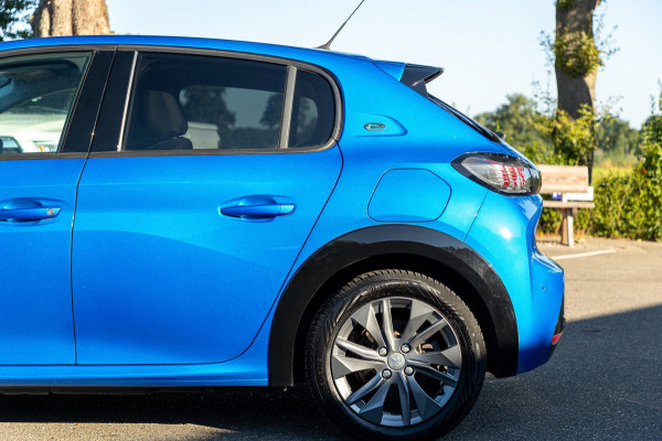 Peugeot e-208 EV Allure 50 kWh Soh 83% I Led I Half leder I Sfeerverlichting I Camera I Android I CarPlay I NL Auto I NAP