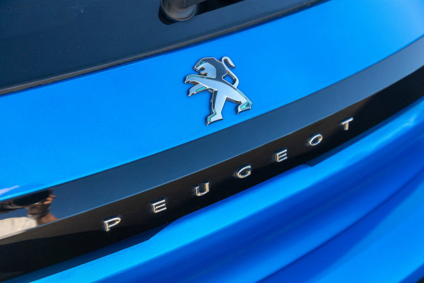 Peugeot e-208 EV Allure 50 kWh Soh 83% I Led I Half leder I Sfeerverlichting I Camera I Android I CarPlay I NL Auto I NAP