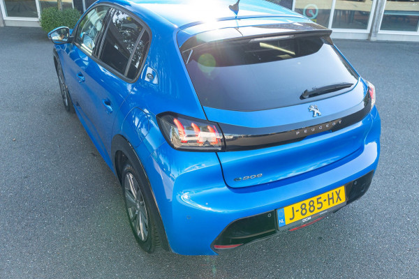 Peugeot e-208 EV Allure 50 kWh Soh 83% I Led I Half leder I Sfeerverlichting I Camera I Android I CarPlay I NL Auto I NAP