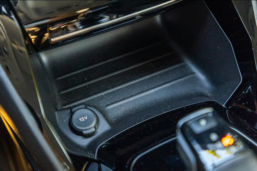 Peugeot e-208 EV Allure 50 kWh Soh 83% I Led I Half leder I Sfeerverlichting I Camera I Android I CarPlay I NL Auto I NAP