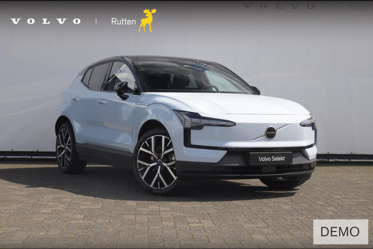 Volvo EX30 Single Motor Extended Range Plus Europa 69 kWh / Elektrische stoelen / Adaptieve cruise control / BLIS / Parkeersensoren met camera / Elektrische achterklep / 20" velgen / Google infotainment / Keyless entry