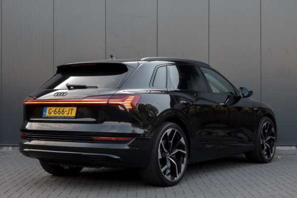 Audi e-tron E-tron 55 quattro advanced Pro Line Plus 95 kWh |SOH 90% | Trekhaak | Pano | ACC | B&O | Head Up