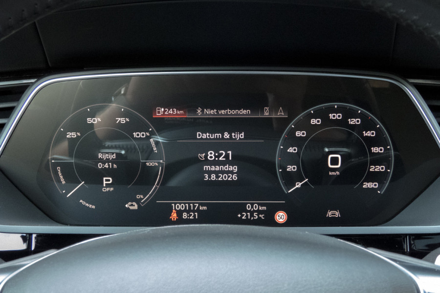 Audi e-tron E-tron 55 quattro advanced Pro Line Plus 95 kWh |SOH 90% | Trekhaak | Pano | ACC | B&O | Head Up
