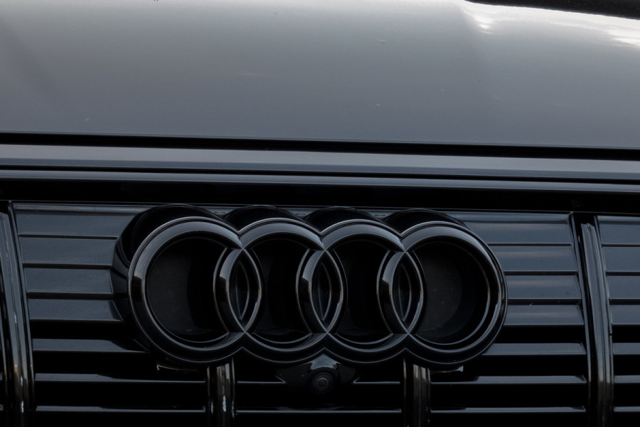 Audi e-tron E-tron 55 quattro advanced Pro Line Plus 95 kWh |SOH 90% | Trekhaak | Pano | ACC | B&O | Head Up