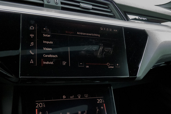Audi e-tron E-tron 55 quattro advanced Pro Line Plus 95 kWh |SOH 90% | Trekhaak | Pano | ACC | B&O | Head Up