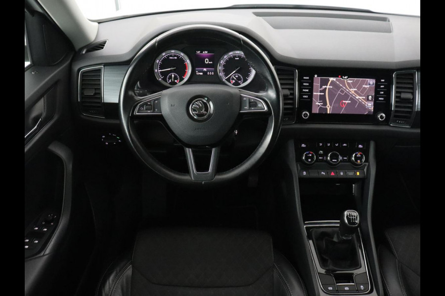 Škoda Kodiaq 1.5 TSI Business Edition | Trekhaak | Camera | Carplay | Navigatie | Half leder | Climate control | Cruise control | Full LED