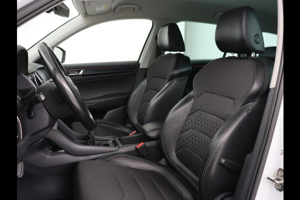 Škoda Kodiaq 1.5 TSI Business Edition | Trekhaak | Camera | Carplay | Navigatie | Half leder | Climate control | Cruise control | Full LED