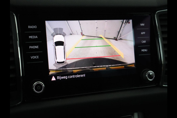 Škoda Kodiaq 1.5 TSI Business Edition | Trekhaak | Camera | Carplay | Navigatie | Half leder | Climate control | Cruise control | Full LED