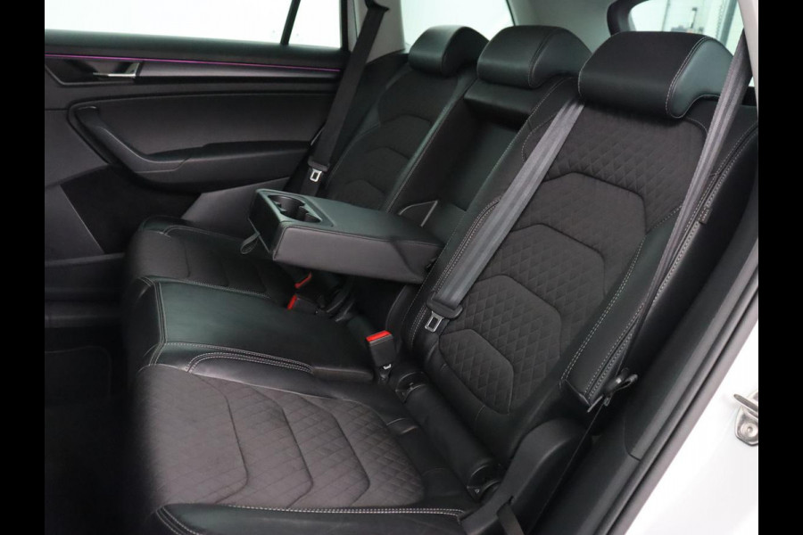 Škoda Kodiaq 1.5 TSI Business Edition | Trekhaak | Camera | Carplay | Navigatie | Half leder | Climate control | Cruise control | Full LED
