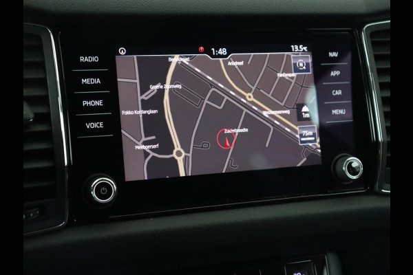 Škoda Kodiaq 1.5 TSI Business Edition | Trekhaak | Camera | Carplay | Navigatie | Half leder | Climate control | Cruise control | Full LED